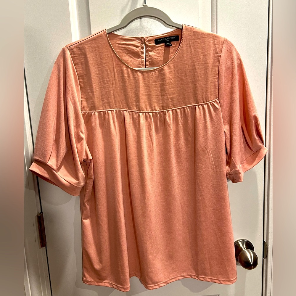 Banana Republic Factory Coral Top